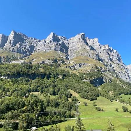 Magnifique Avec Terrasse Spacieuse Loeche-les-bains